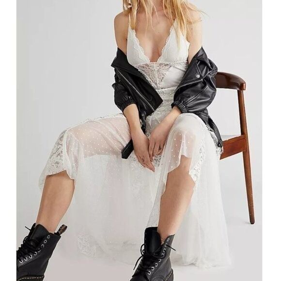 New Free People Perfect Pima Bodysuit​​​​​​​​​​​​​​​​ - Picture 1 of 3